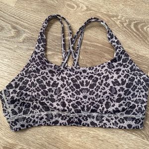 Animal print sports bra M/L